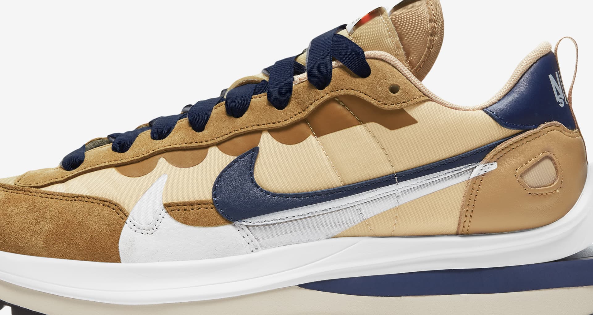 nike sacai vaporwaffle sesame and blue void